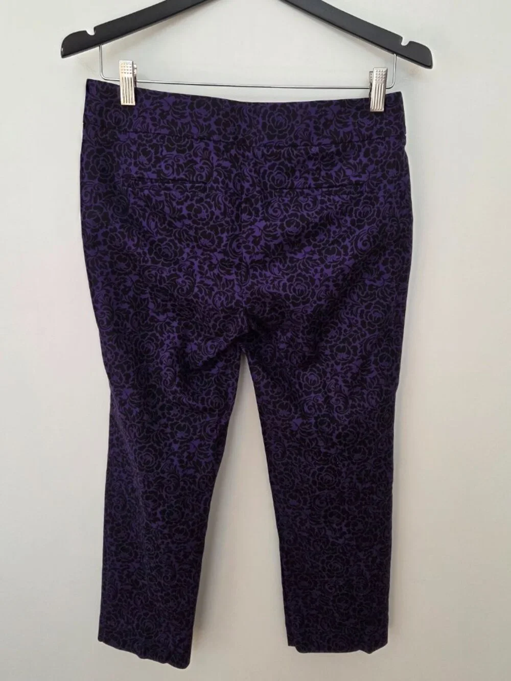 LOFT Petites 4P Purple Black Floral Ankle Pants